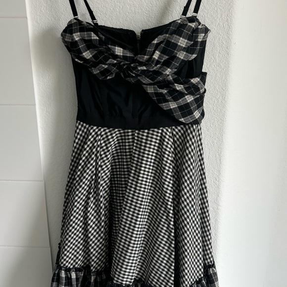 Gorgeous Dolce & Gabbana Corset Dress - Picture 1 of 6